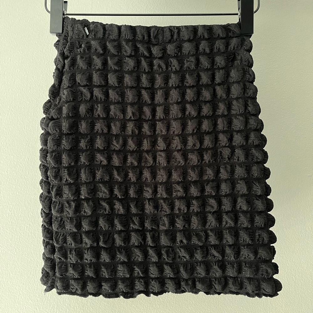 Love J Body Con Skirt with Bubble Texture Small